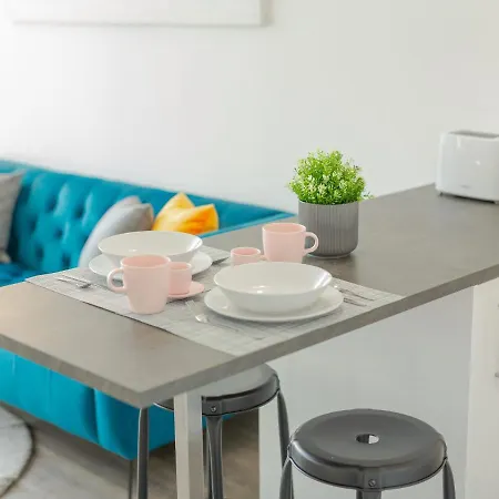 Angel Flats Apartment