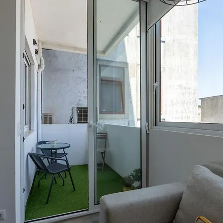 Angel Flats Apartment *