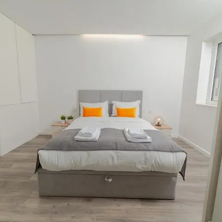 Angel Flats * Oporto