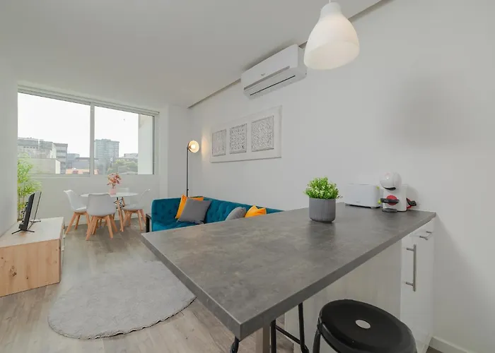 Angel Flats Apartman *